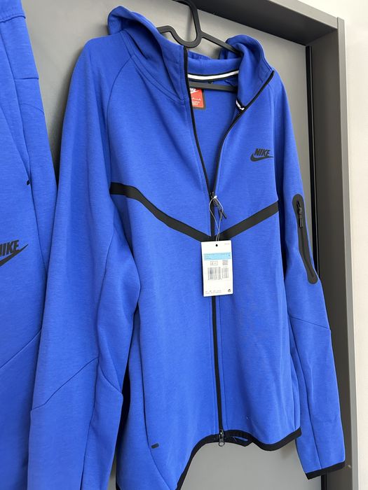 Чисто нов анцунг Nike Tech Fleece суитчър и долно