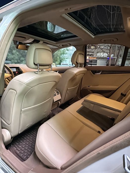 Mercedes-Benz W204 C250 Авангард