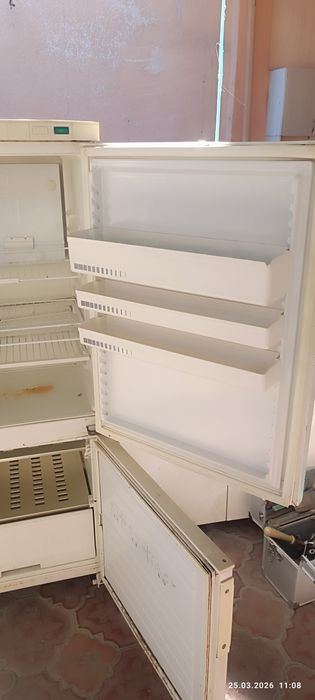 Холодильник snaige б/у