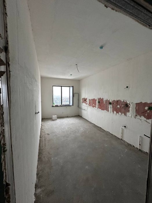 Продам 3 ком  Жк Урикзор Residense орен-т Базар  Учтепа район