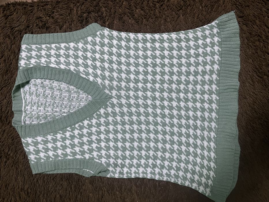 вязанный жилет