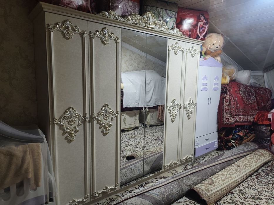 Mebel sotiladi arzon narxda