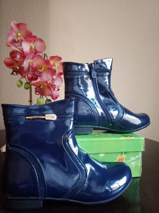 Сапожки для девочки