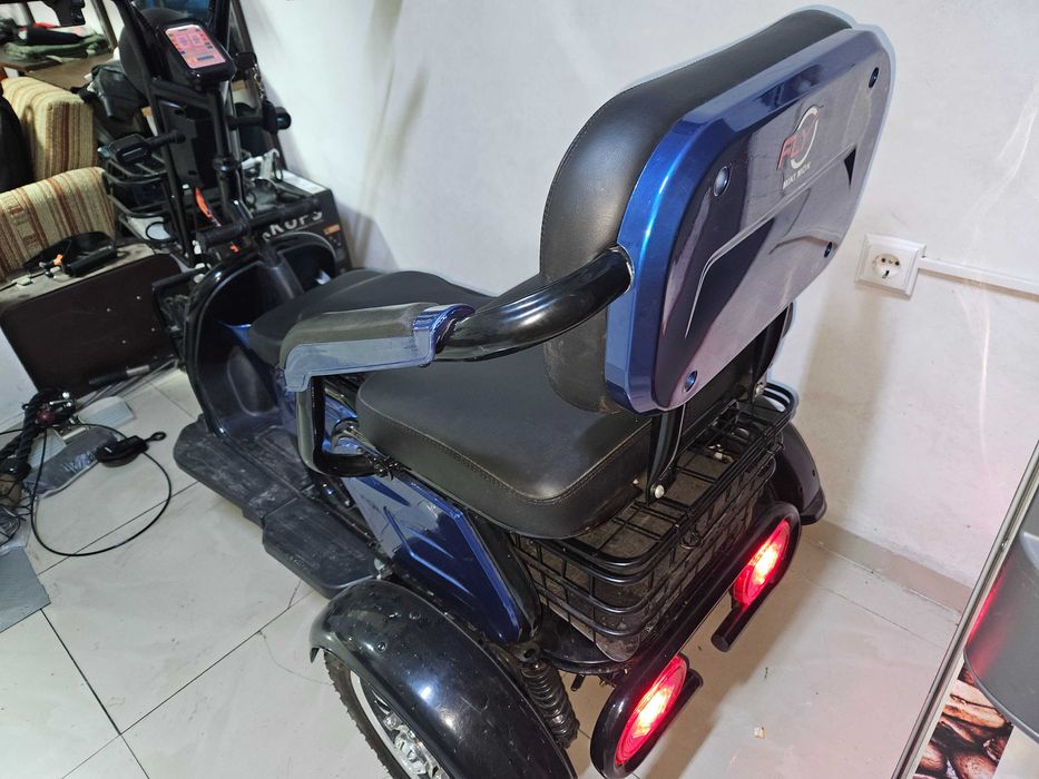 Електрическа триколка