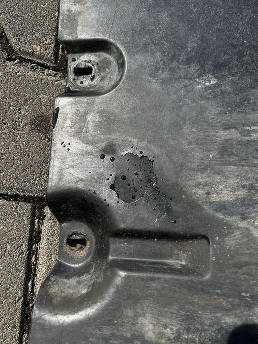 Scut motor Touareg / Scut cutie Touareg 7l