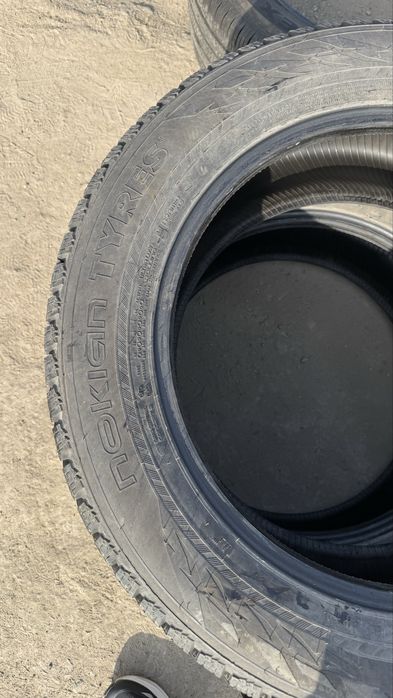 Зимние шыны Nokian 245/55/19