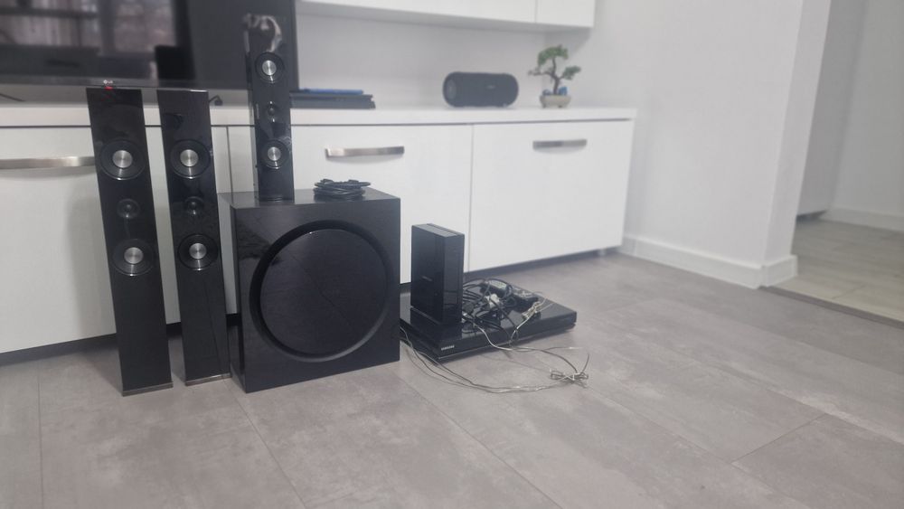 Sistem Home Cinema 3D cu Blu-ray Samsung