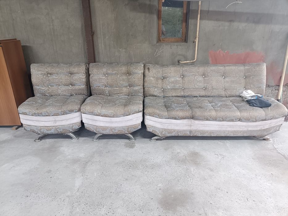 Продам диван б/у