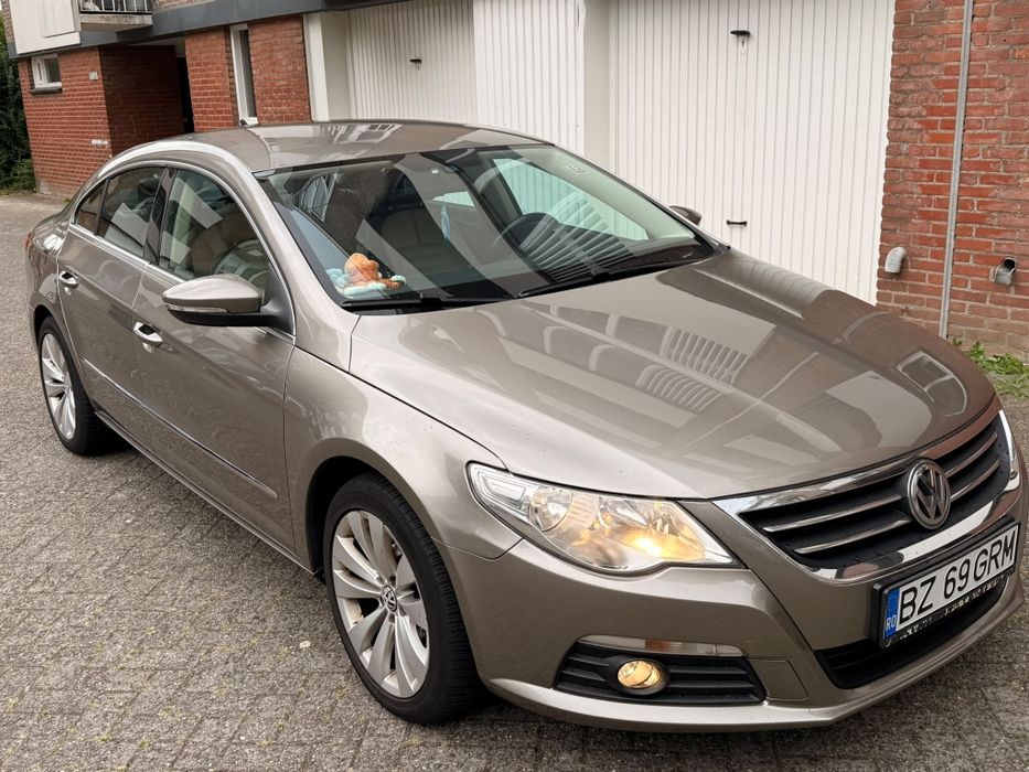 Vând Volkswagen Passat cc benzină