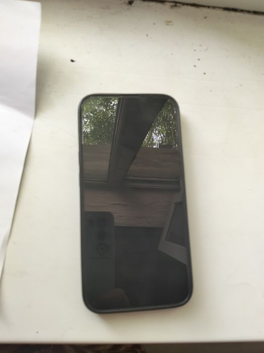 Iphone 13 pro  сатылады