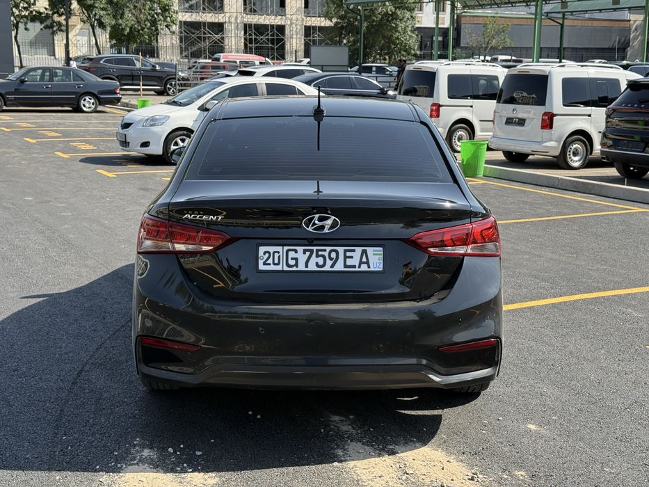 Hyundai accent 2020