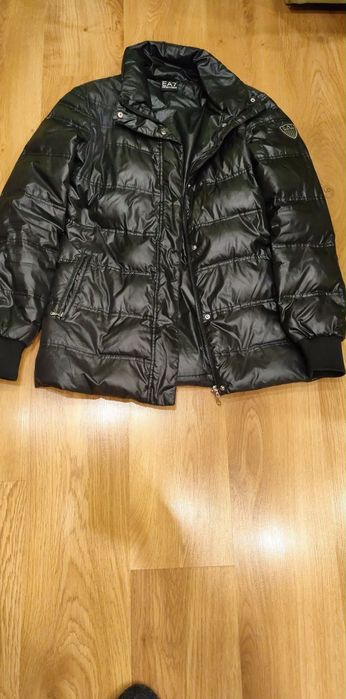 Дамско оригинално яке EA7