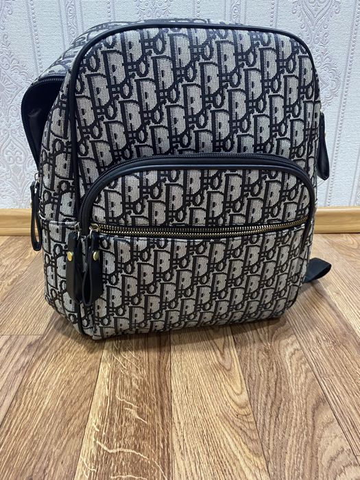 Рюкзак за 6000 тг