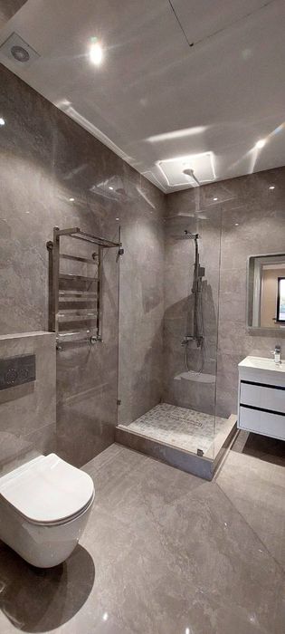 Сдается Евро дом в стиле Хай-тек возле больницы Мать и Дитя ( н833 )