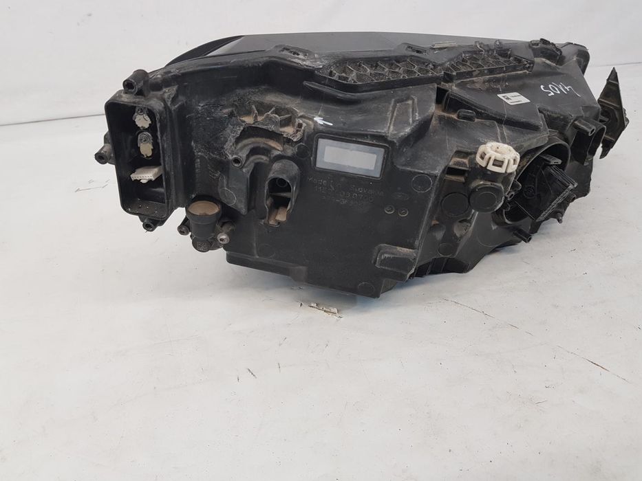 Far stanga full led Skoda Superb 3 facelift dupa 2020