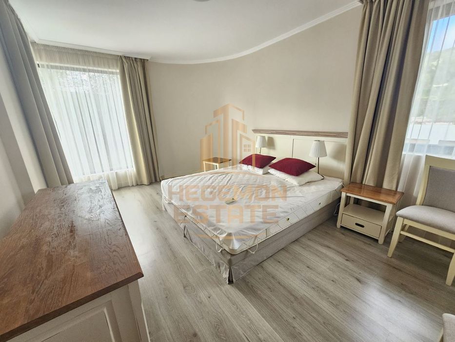 Продава се Тристаен апартамент в Балчик - 97 кв.м за 1044 €/кв.м - Снимка #4