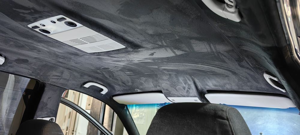Таван и колонки черна алкантара за BMW E60
