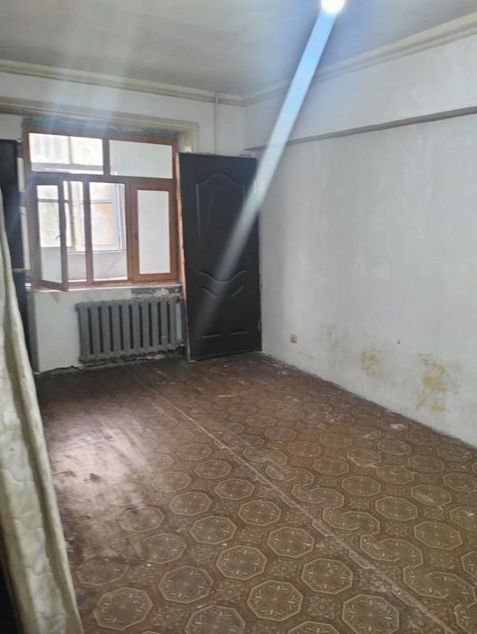 Продается квартира на массиве Карасу-6