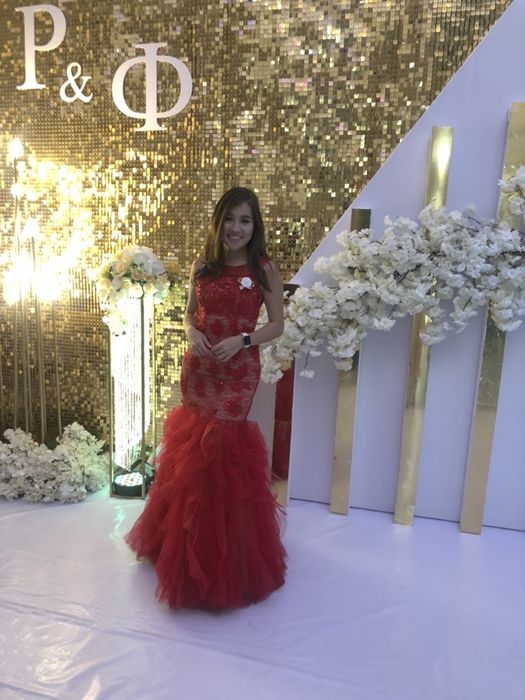 Продам шикарное дизайнерское платье