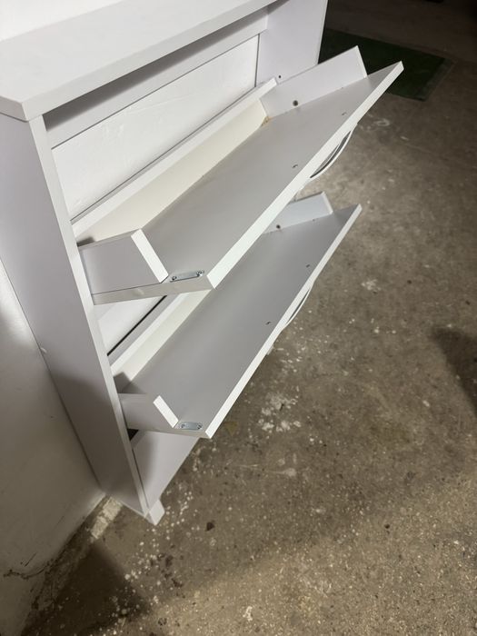 Обувница, которая занимает минимум места