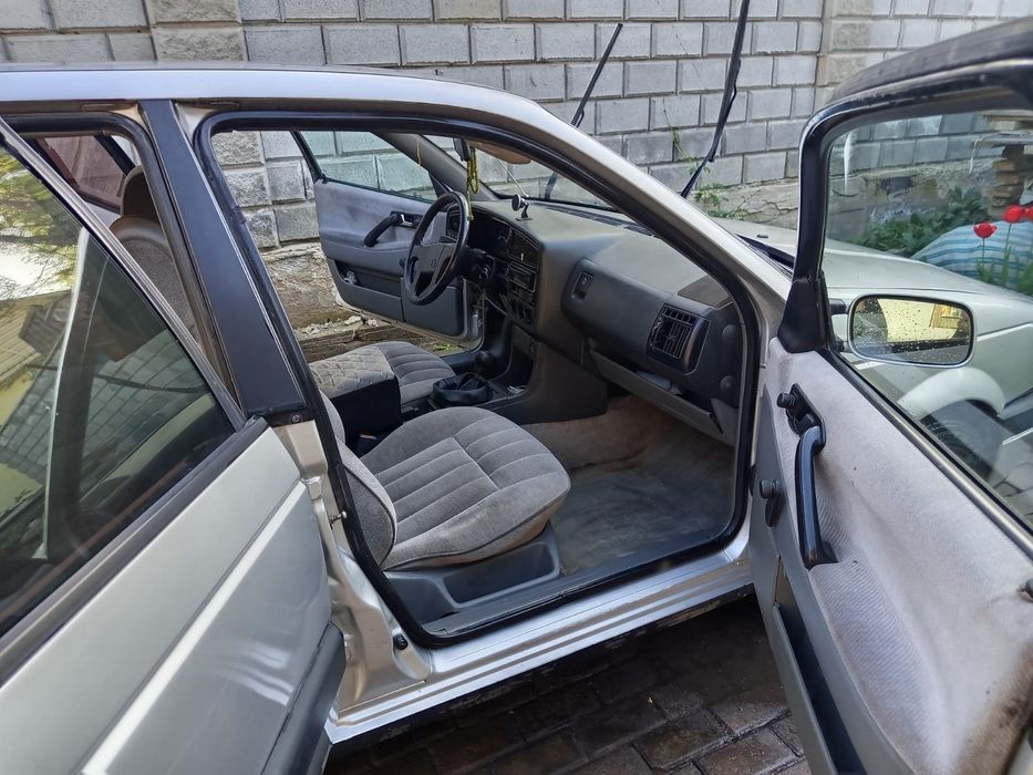 Срочно! продам! Фольксваген пассат б3,