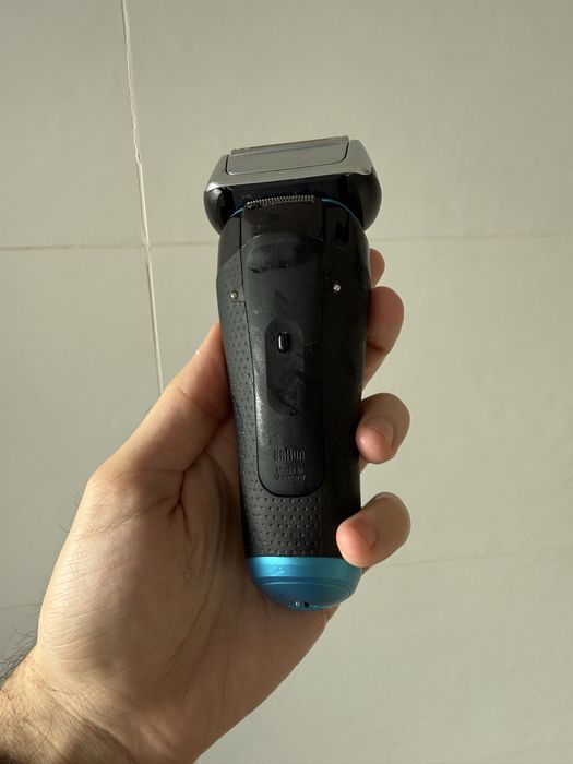 Shaver Braun Seria 8 model 8345s cu dock si trusa aparar ras calatorit