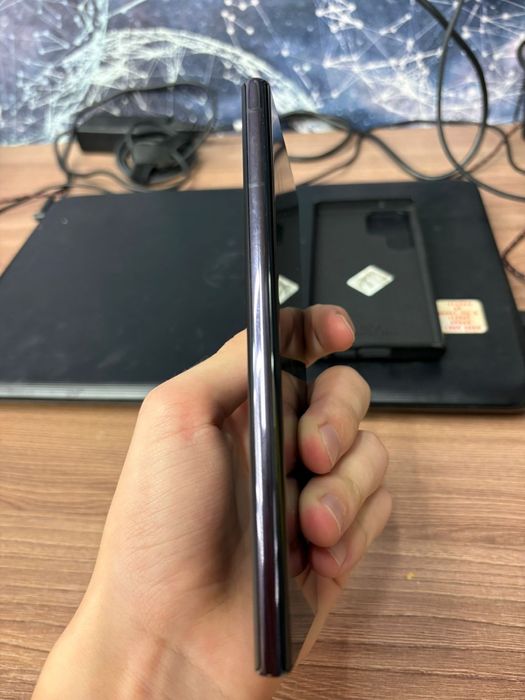 Samsung Galaxy s22 ultra 128/8