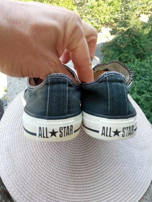 Converse All Star, mar. 39, UK 6 (24.5 cm) made in Vietnam.