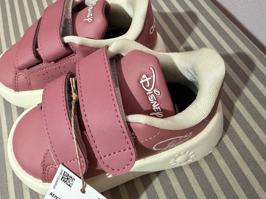 Adidas Advantage Minnie CF