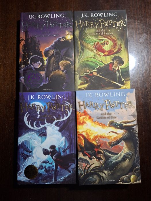 Книги "Гарри Поттер" на английском