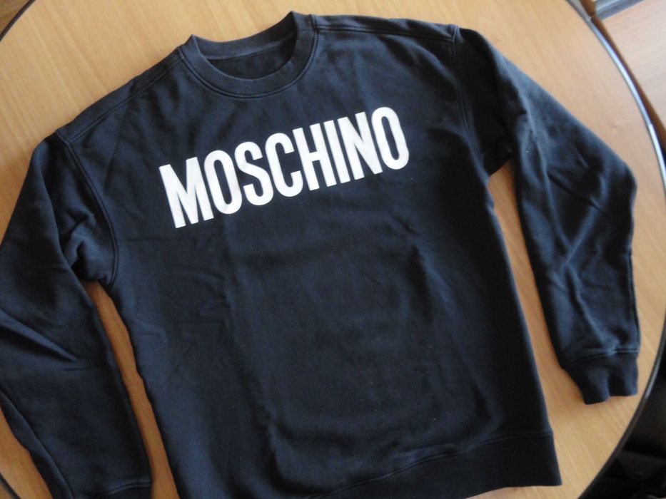 Moschino/S/оригинален суитшърт