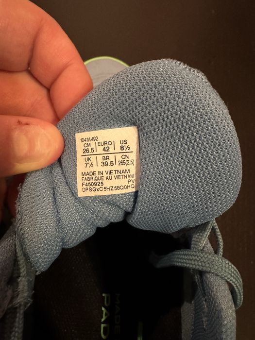 Vand Adidasi Asics Padel model 2026 incaltati de 2 ori