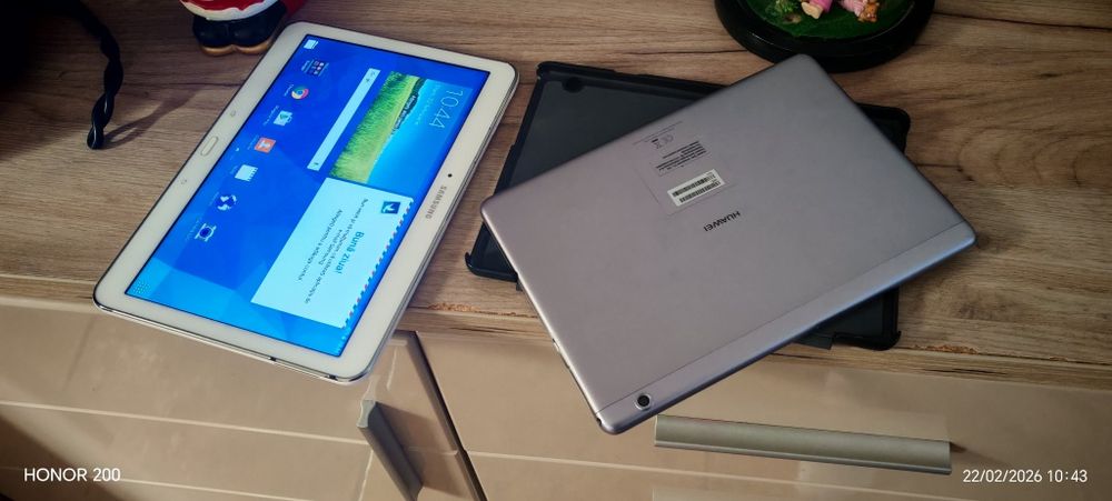 Vând tablete Samsung și Huawei