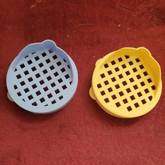 Крышки капроновые  на банку,для слива