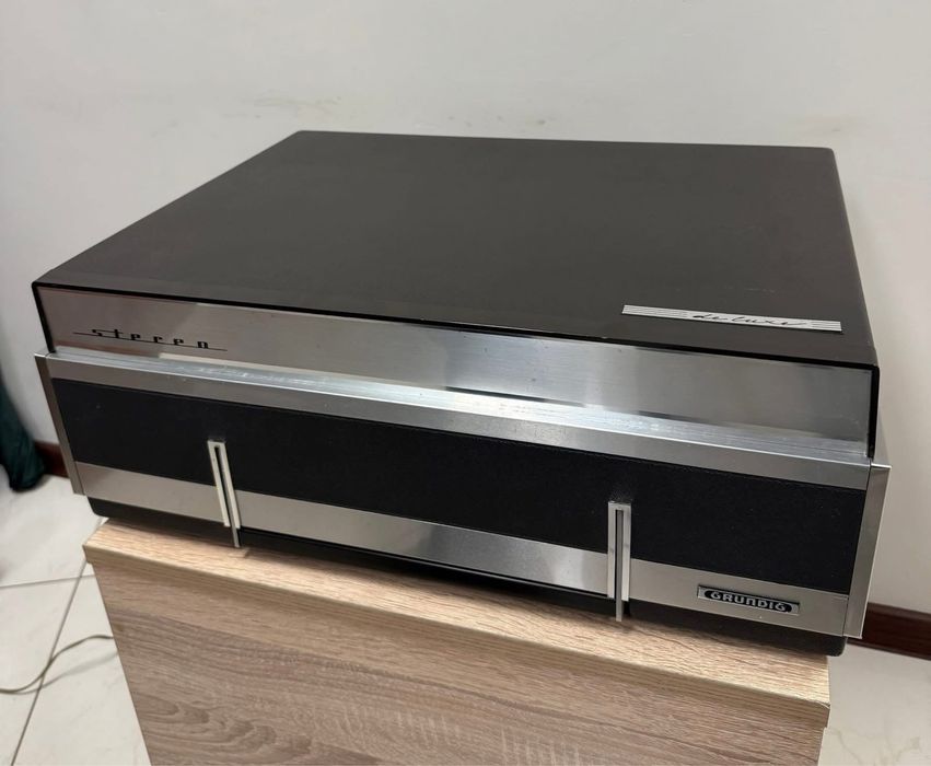 Колекционерски ролков магнетофон Grundig TK-321 deluxe - нов