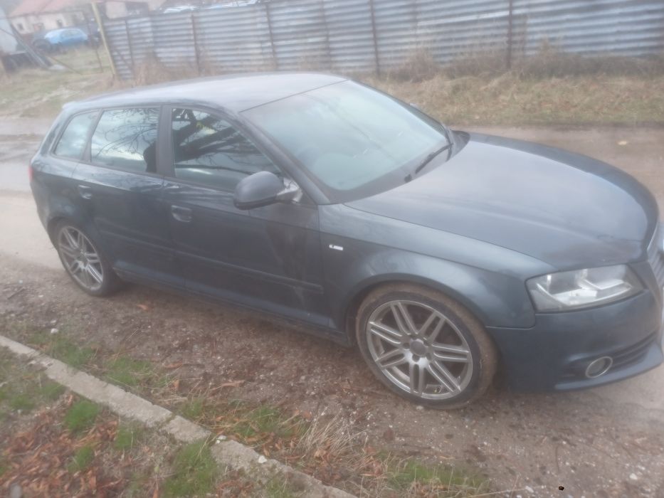 Audi A3 2.0 дизел S line 6 скорости