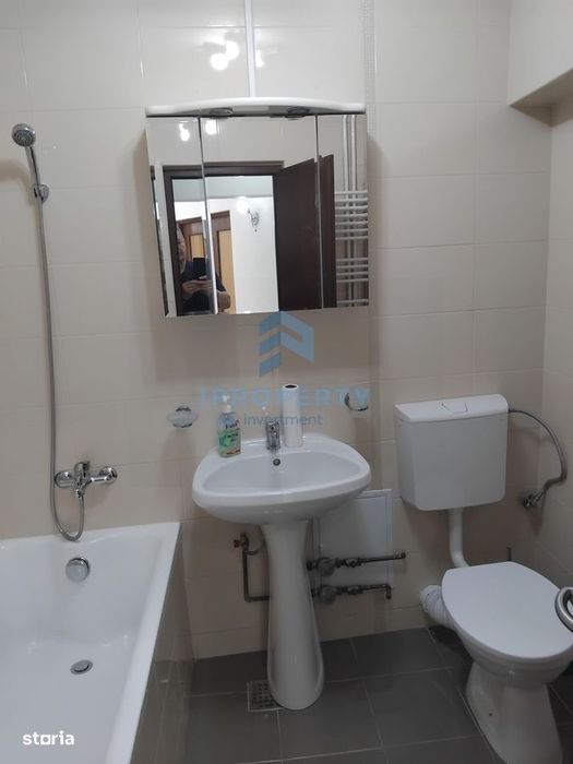 Unirii | 3 Camere | Nemobilat | Decomandat | Prox. Metrou |