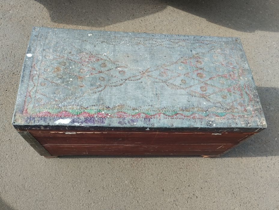 Продам сундук деревянный