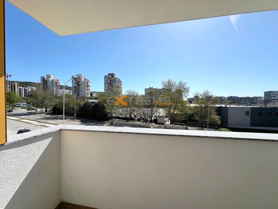 Продава се Двустаен апартамент в Варна, Възраждане 1 - 67 кв.м за 1211 €/кв.м - Снимка #8