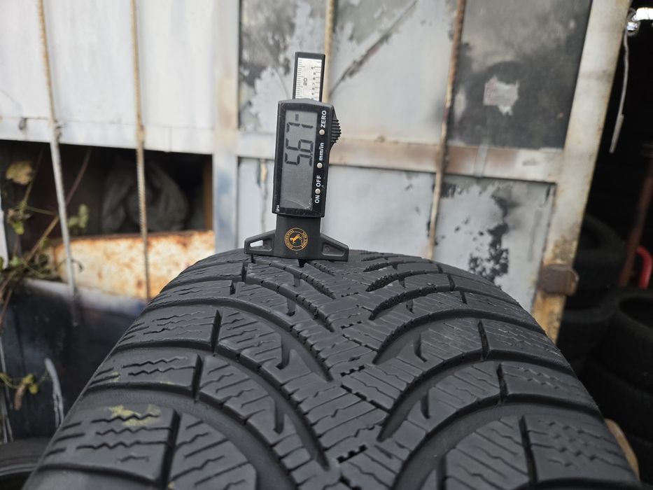 2бр. 225 55 17 Michelin зимни.