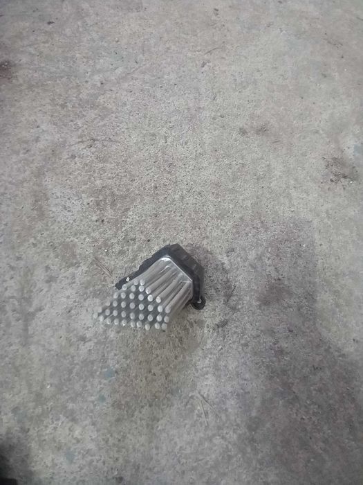 Части бмв е 39 520i