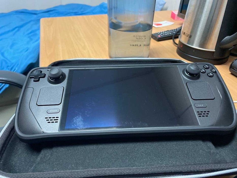 Steam Deck OLED 512 GB + Док-станция JSAUX