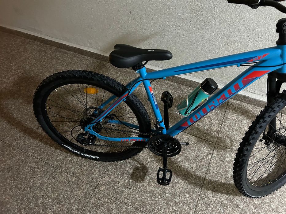 Vand bicicleta ca noua
