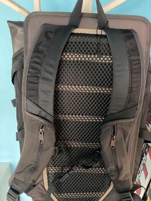 Раница Under Armour 40L нова, подходяща за мотор