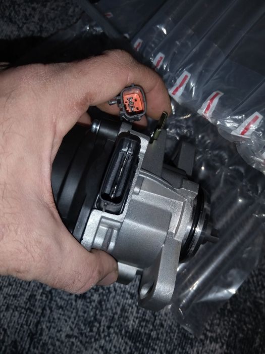 Продам трамблер новый