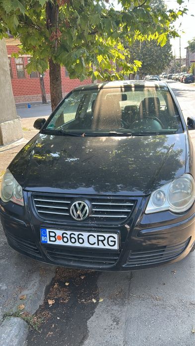 Volkswagen Polo 2006, benzină, 240.000 km