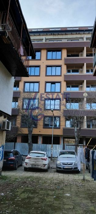 Двустаен апартамент пред акт 16 в жк. Братя Миладинови, гр. Бургас