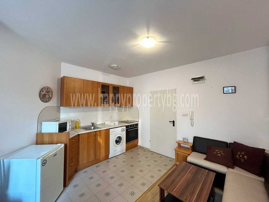 Продава се Двустаен апартамент в Свети Влас - 39 кв.м за 1449 €/кв.м - Снимка #1