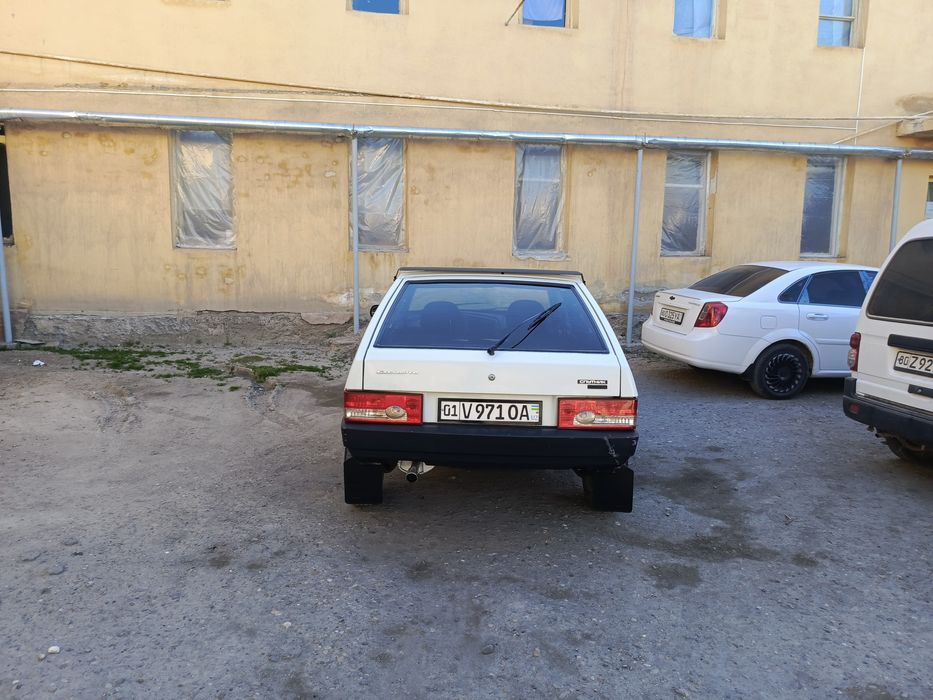 Лада Ваз 2109 спутник