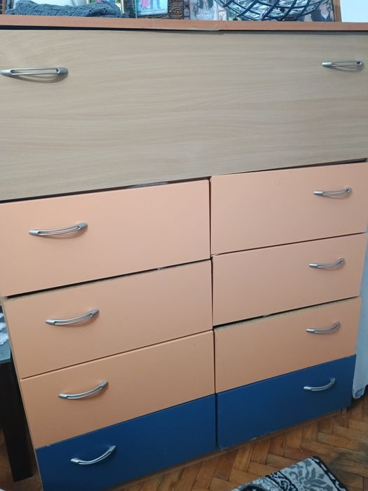 Секция, скрин, етажерка